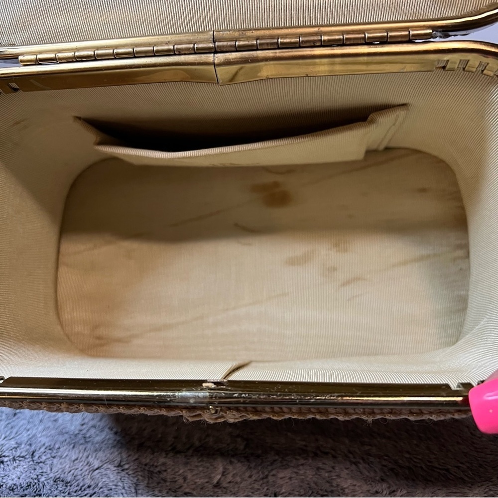 Vintage JR Florida Embroidered Floral Box Purse Lucite Handle - Picture 5 of 13